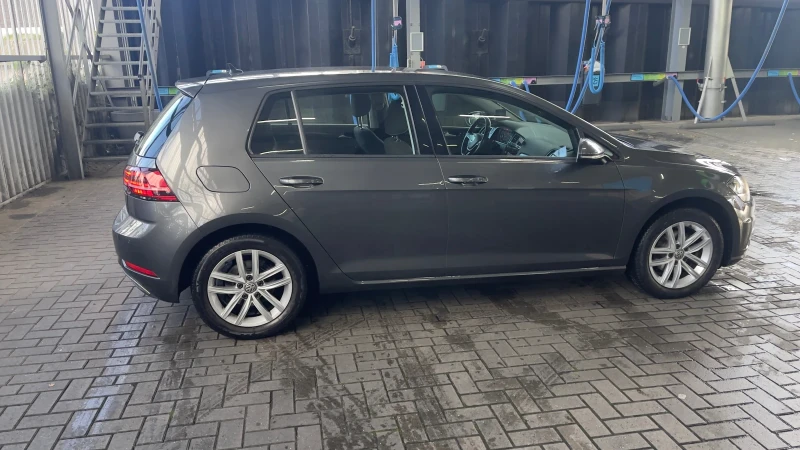 VW Golf, снимка 6 - Автомобили и джипове - 48430522