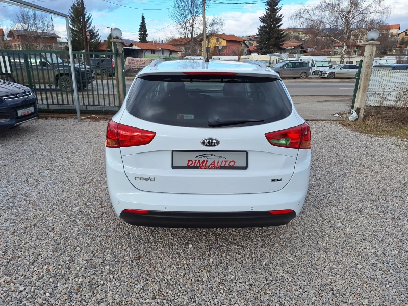 Kia Ceed 1.4 crdi 90ks koja kamera!, снимка 4 - Автомобили и джипове - 48630998