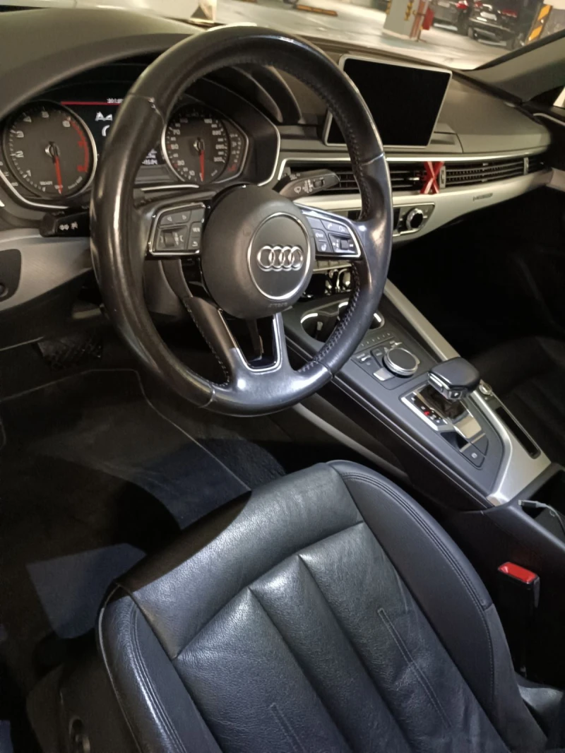 Audi A4, снимка 3 - Автомобили и джипове - 49255705