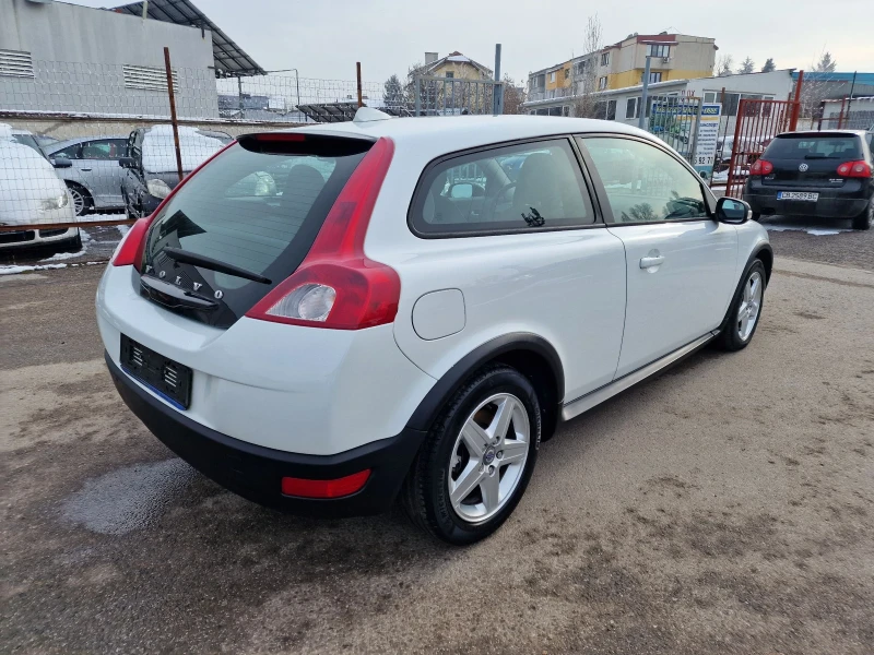 Volvo C30 1.6i GPL, снимка 6 - Автомобили и джипове - 49354794