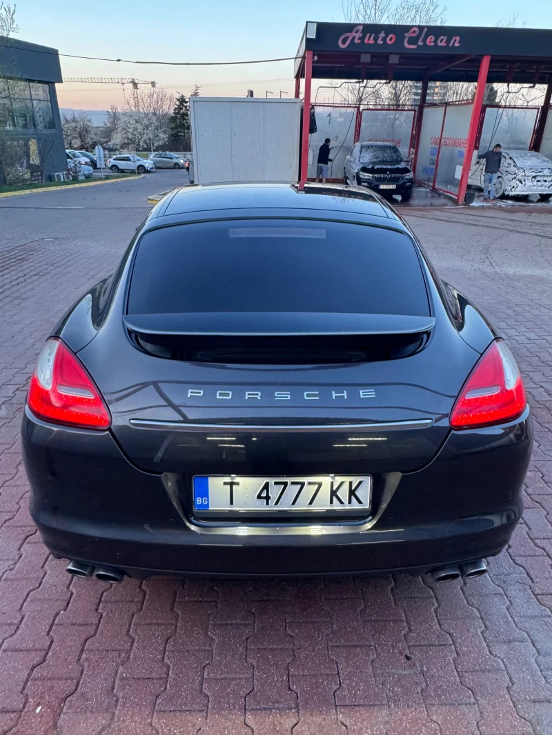 Porsche Panamera, снимка 2 - Автомобили и джипове - 49588526