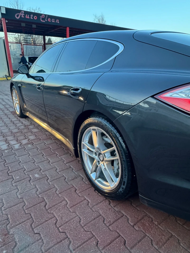 Porsche Panamera, снимка 4 - Автомобили и джипове - 49588526