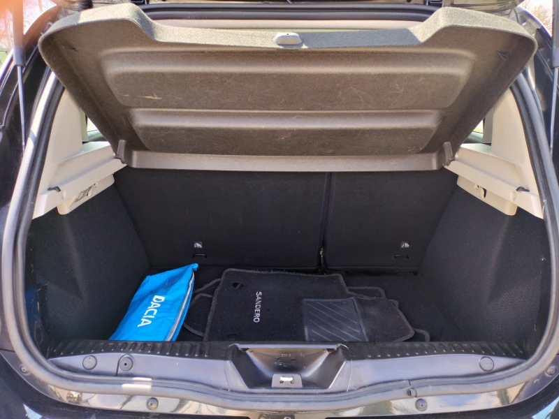 Dacia Sandero 1.5, EURO 5В, STEPWAY, НАВИГАЦИЯ, снимка 17 - Автомобили и джипове - 49763438