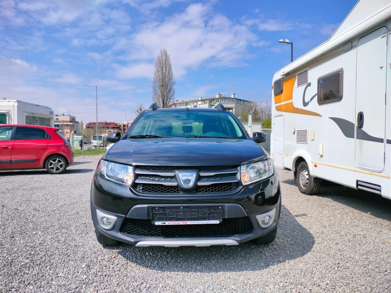 Dacia Sandero 1.5, EURO 5В, STEPWAY, НАВИГАЦИЯ, снимка 2 - Автомобили и джипове - 49763438
