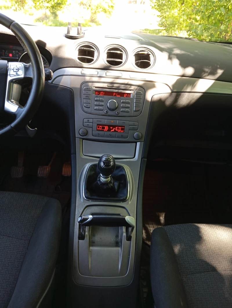 Ford Galaxy 2.0-D--КЛИMАТРОНИК, снимка 11 - Автомобили и джипове - 50095909