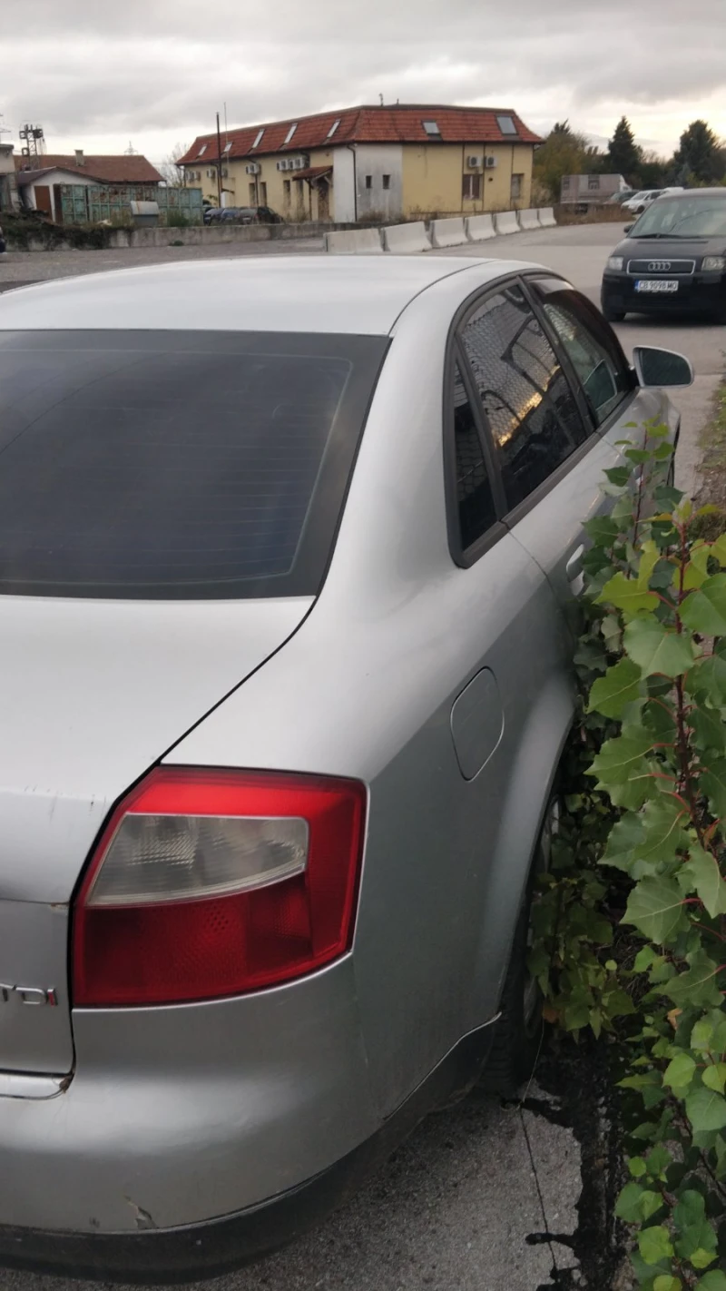 Audi A4 1.9tdi, снимка 3 - Автомобили и джипове - 52255292