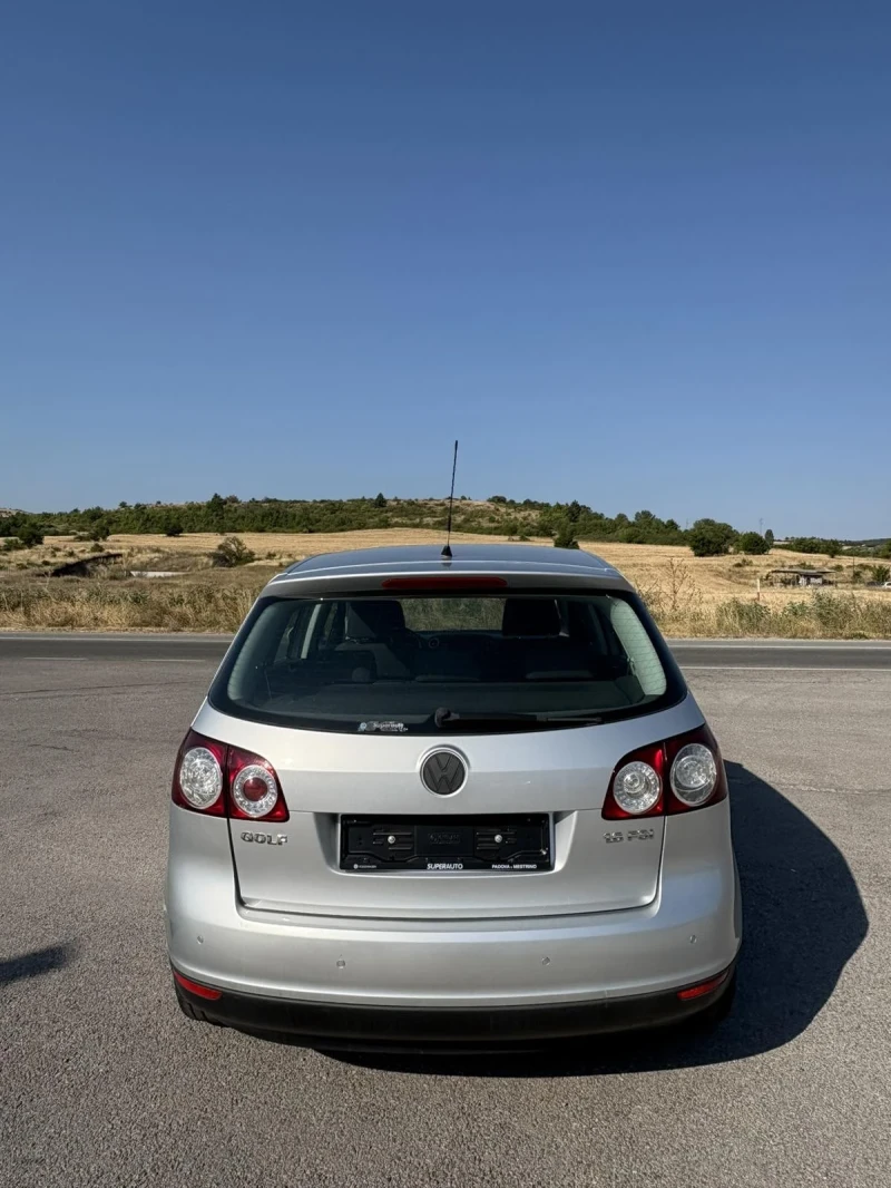 VW Golf Plus 1.6 benz, снимка 4 - Автомобили и джипове - 53212402