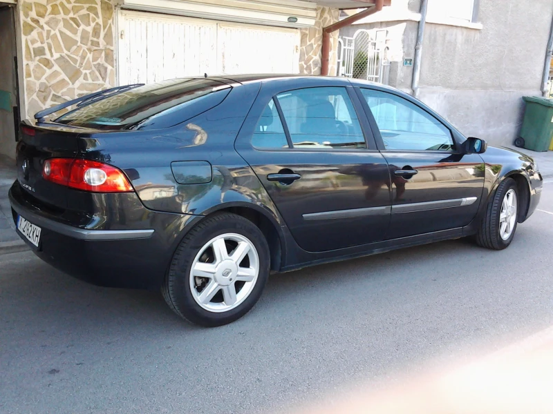 Renault Laguna, снимка 2 - Автомобили и джипове - 51499118