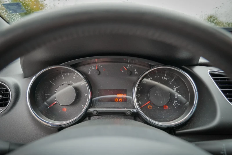 Peugeot 3008, снимка 12 - Автомобили и джипове - 52558842