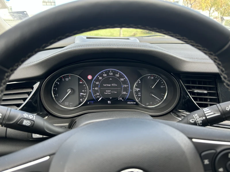 Opel Insignia Business Innovation 2.0 CDTI AT8, снимка 4 - Автомобили и джипове - 52269179