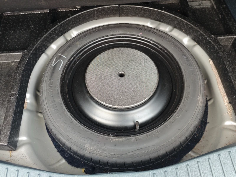 Ford C-max 1.6i-16V, снимка 11 - Автомобили и джипове - 53117202