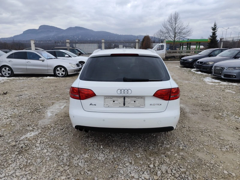 Audi A4 2.0 дизел Автомат, снимка 6 - Автомобили и джипове - 53399476