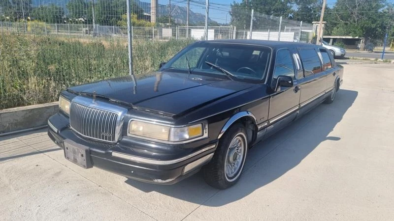 Lincoln Town car, снимка 3 - Автомобили и джипове - 37300576