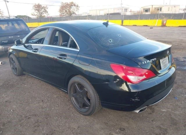 Mercedes-Benz C 250, снимка 3 - Автомобили и джипове - 48720871