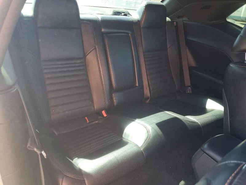 Dodge Challenger R/T PLUS SHAKER PACK, снимка 10 - Автомобили и джипове - 52565207