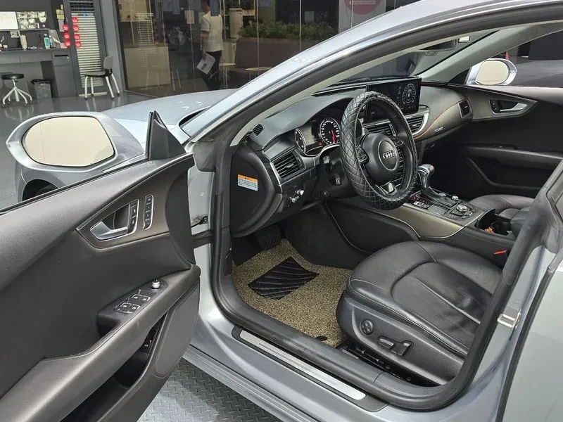 Audi A7 3.0 TDI Quattro - САМО 30% АВАНС, снимка 10 - Автомобили и джипове - 56158813