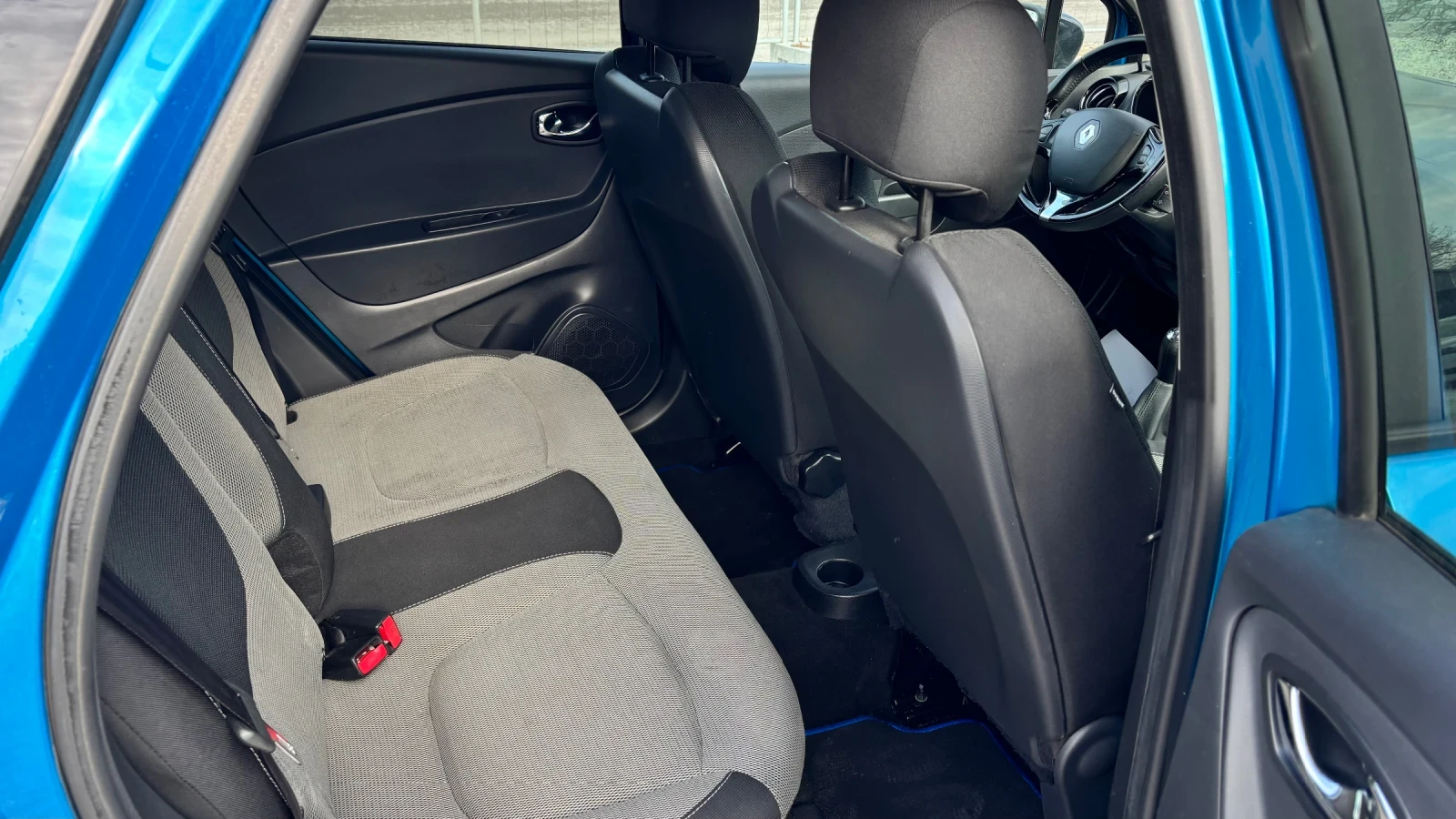 Renault Captur ��� ���� ������ | Mobile.bg � ����������� 6