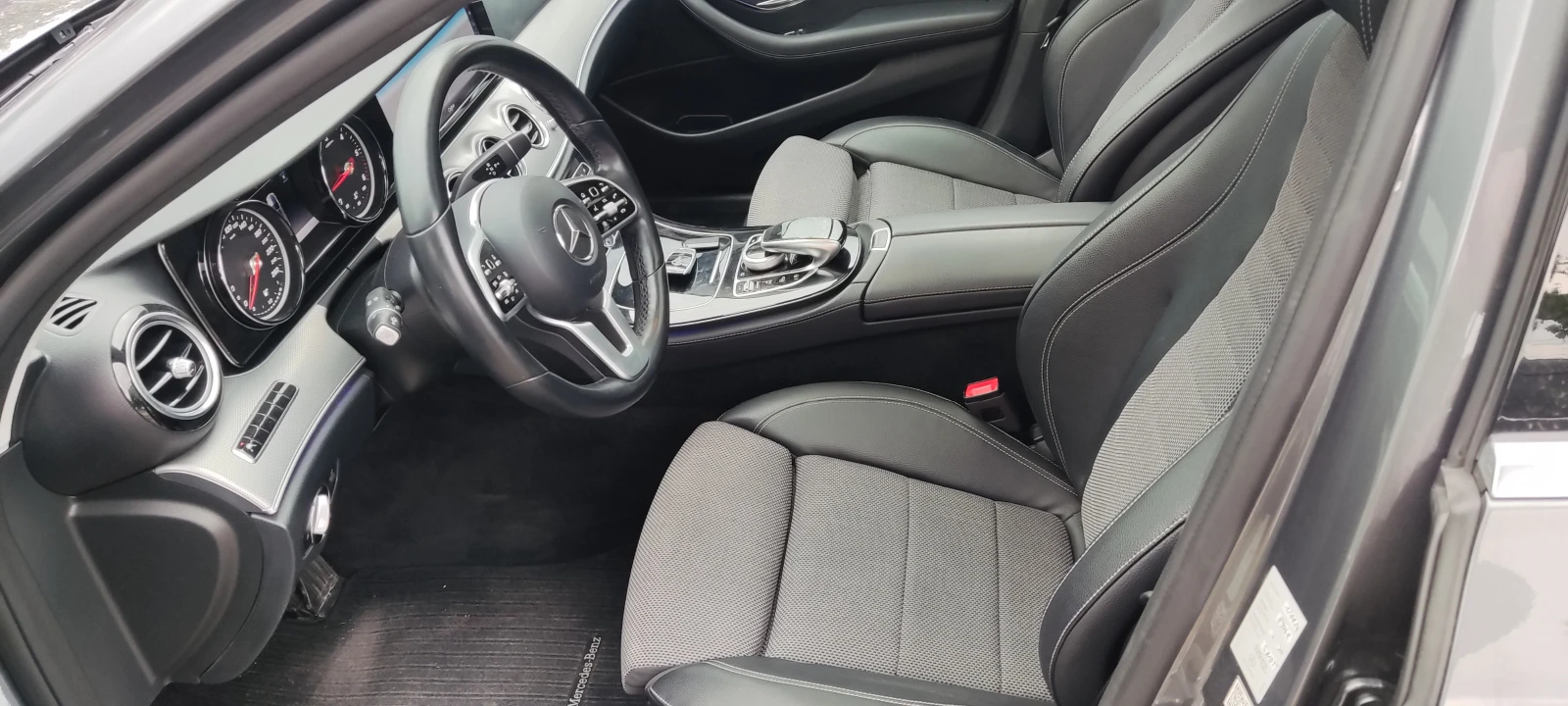 Mercedes-Benz E 220  - изображение 10