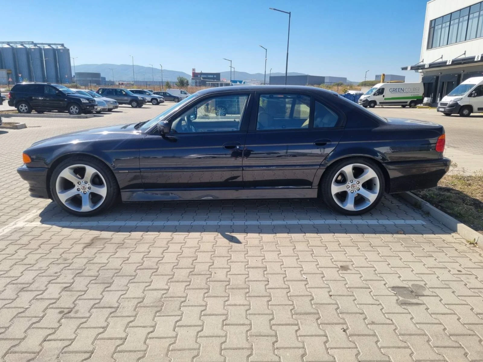 BMW 728  - изображение 4