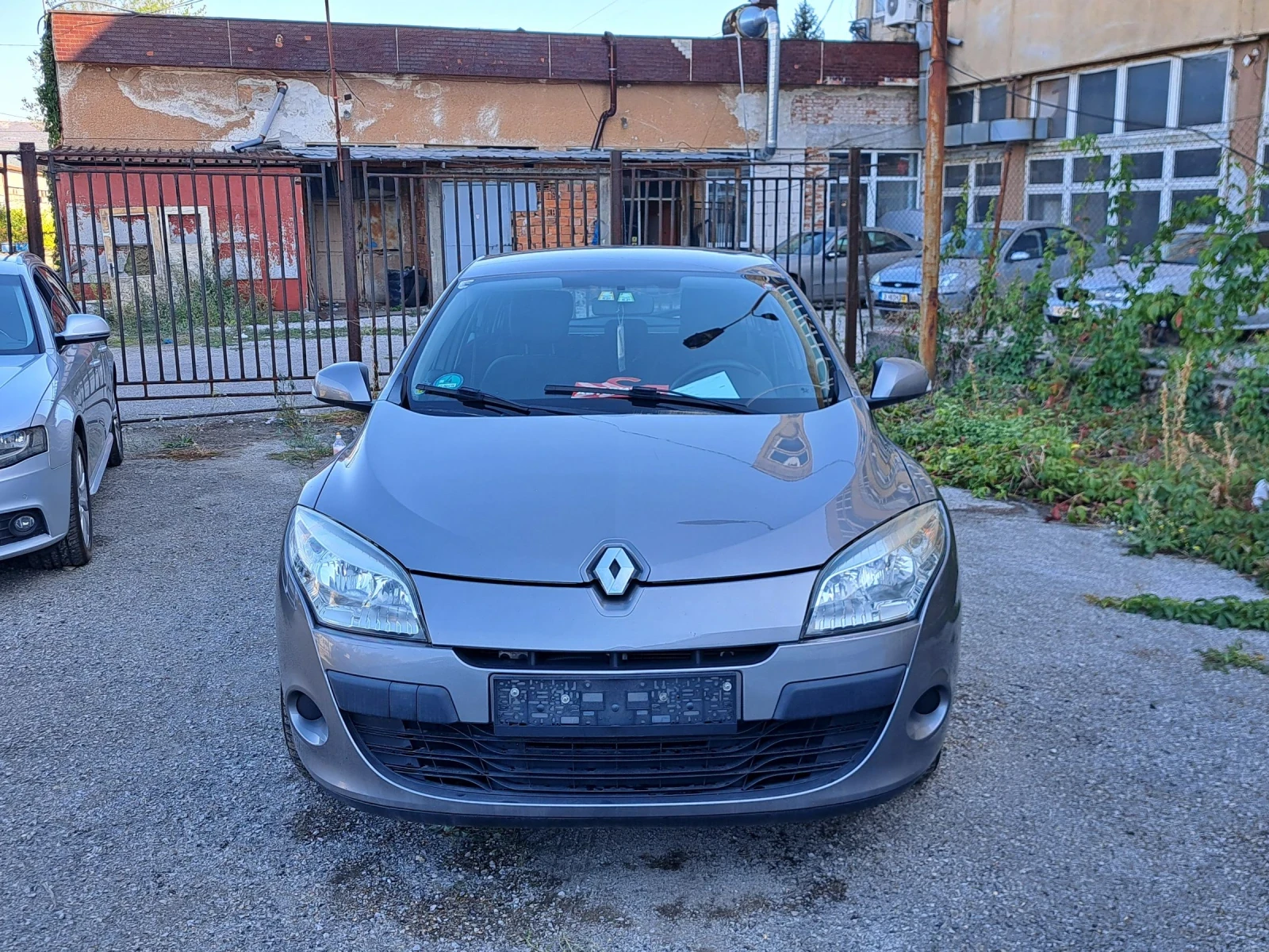 Renault Megane 1, 6i 101kc 2010 | Mobile.bg   11