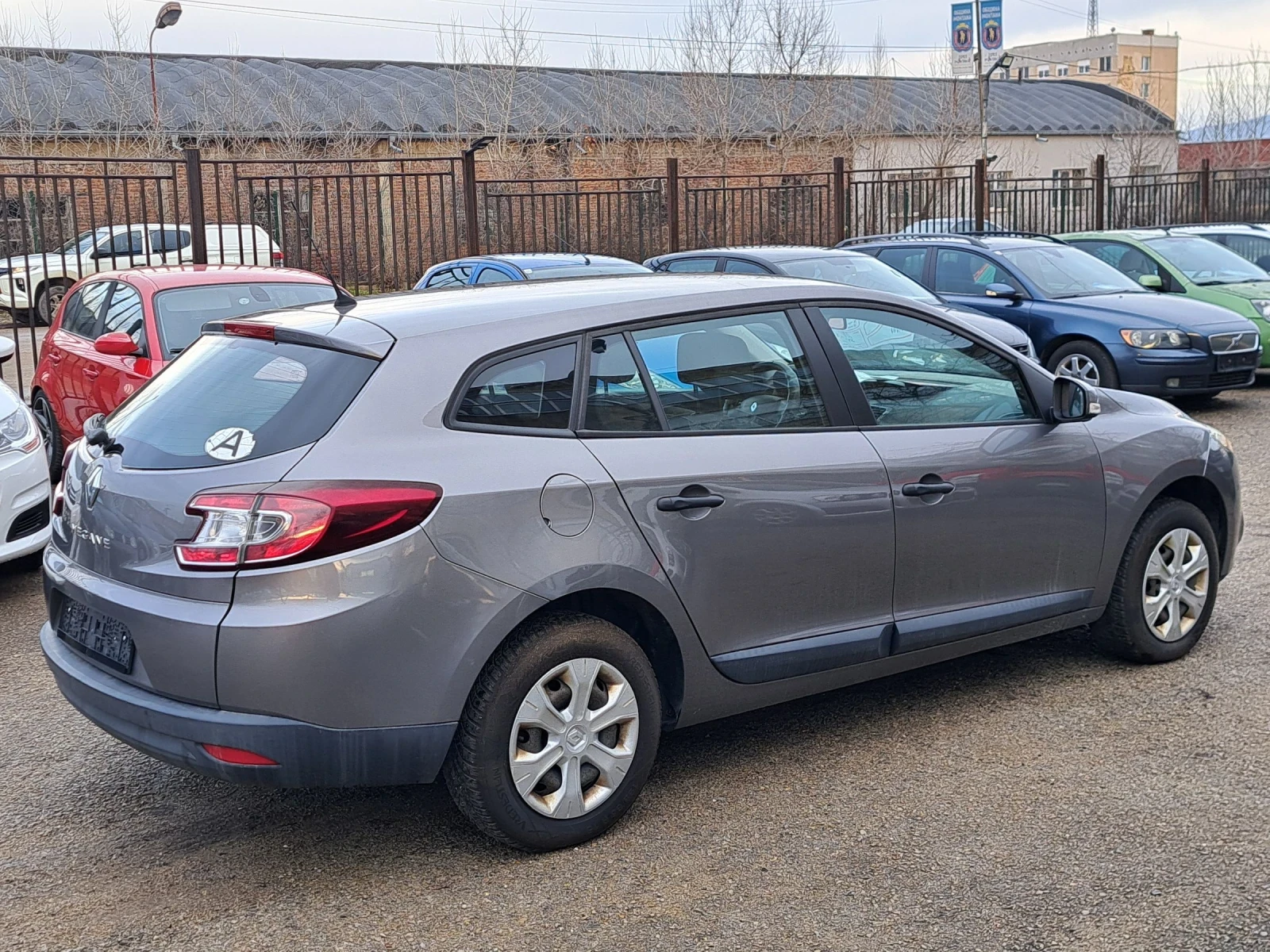 Renault Megane 1, 6i 101kc 2010� | Mobile.bg � ����������� 4