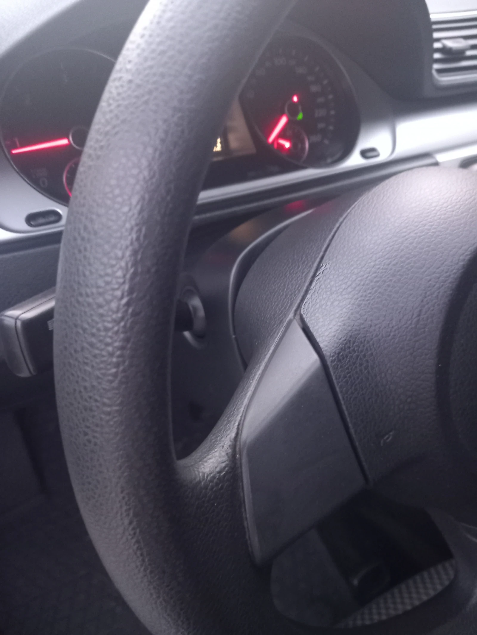 VW Passat 2.0 TDI DSG | Mobile.bg   11