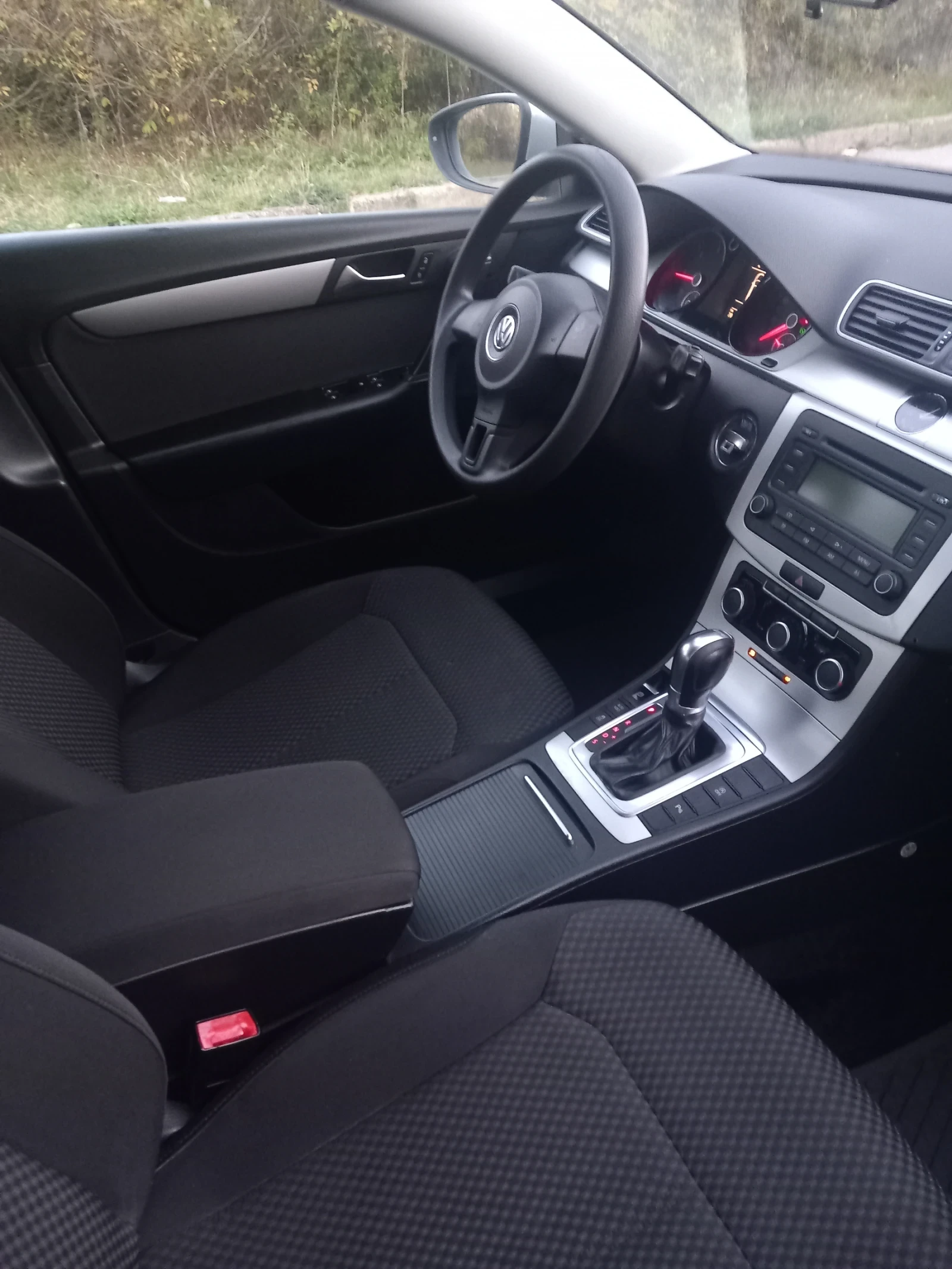 VW Passat 2.0 TDI DSG | Mobile.bg   10