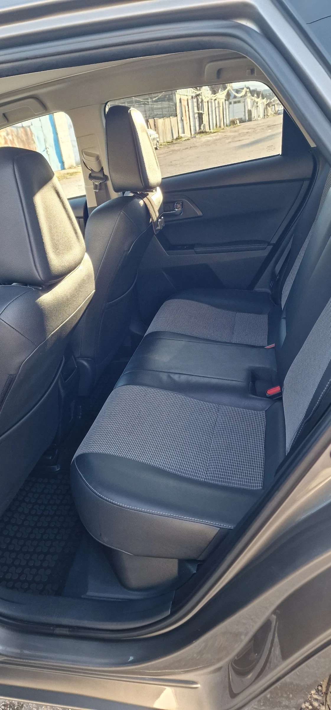 Toyota Auris | Mobile.bg � ����������� 5