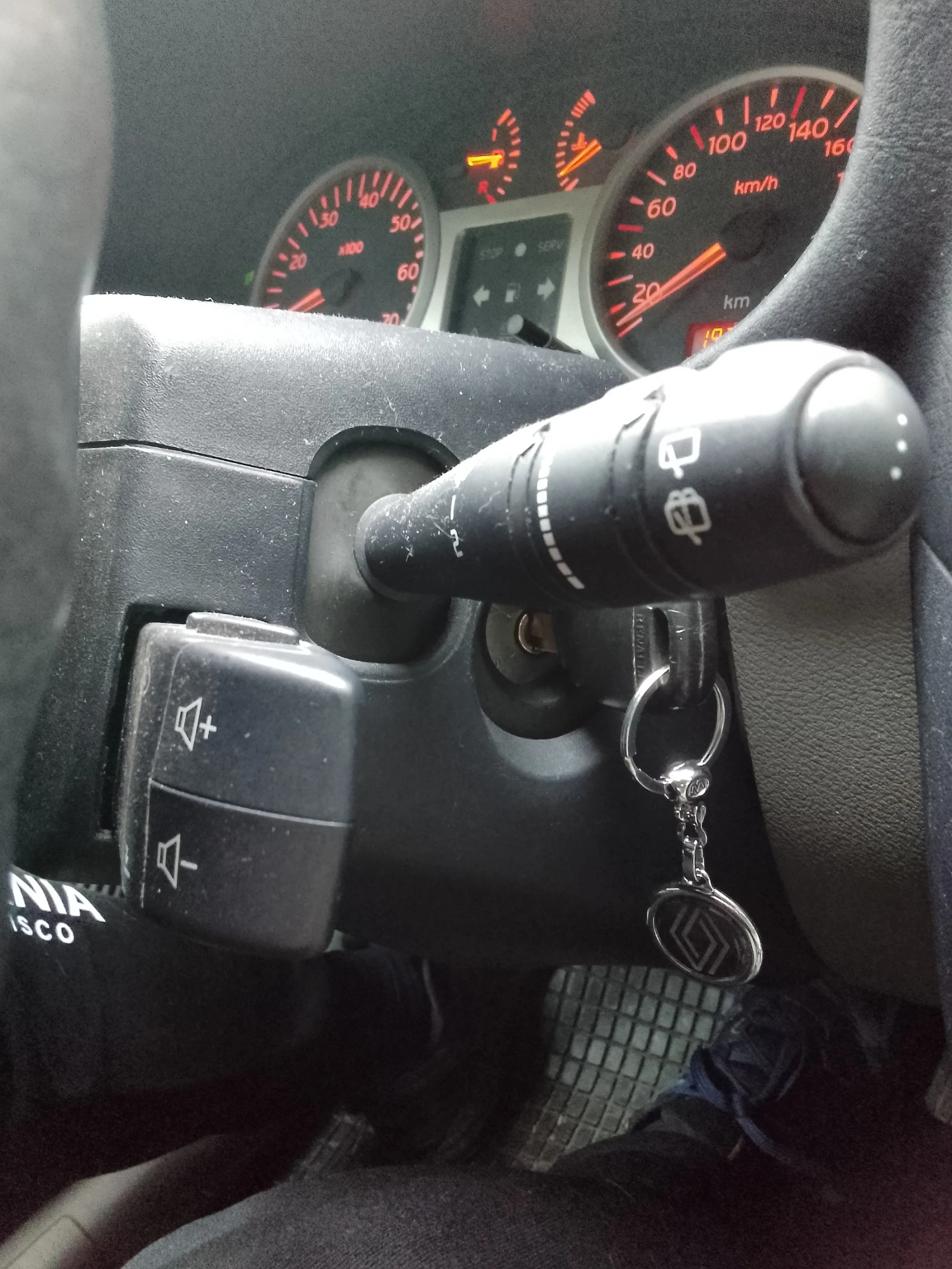 Renault Clio  - изображение 8