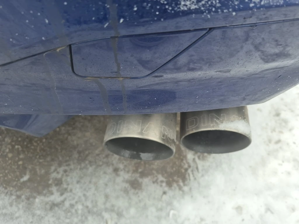 BMW M5 * CARFAX * КАРБОНОВ ТАВАН* СПОРТНА ГЕНЕРАЦИЯ*  - изображение 9