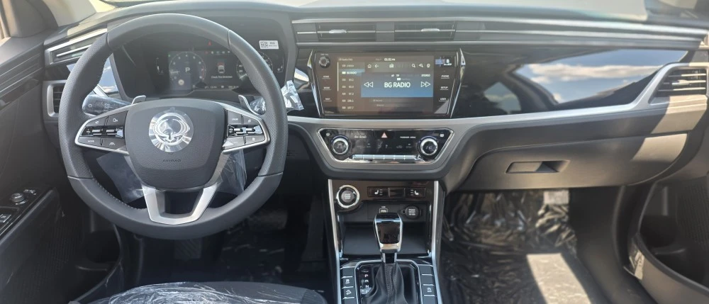 KGM Korando 1.5 GDI-Turbo 4x4 НОВ, снимка 5 - Автомобили и джипове - 54430074