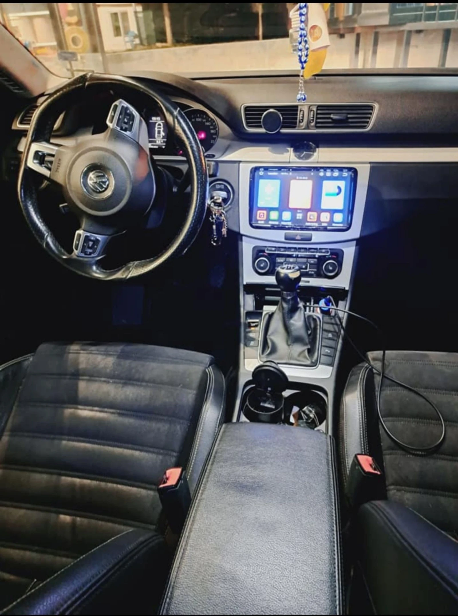 VW Passat 2.0 TDI, снимка 8 - Автомобили и джипове - 54673405