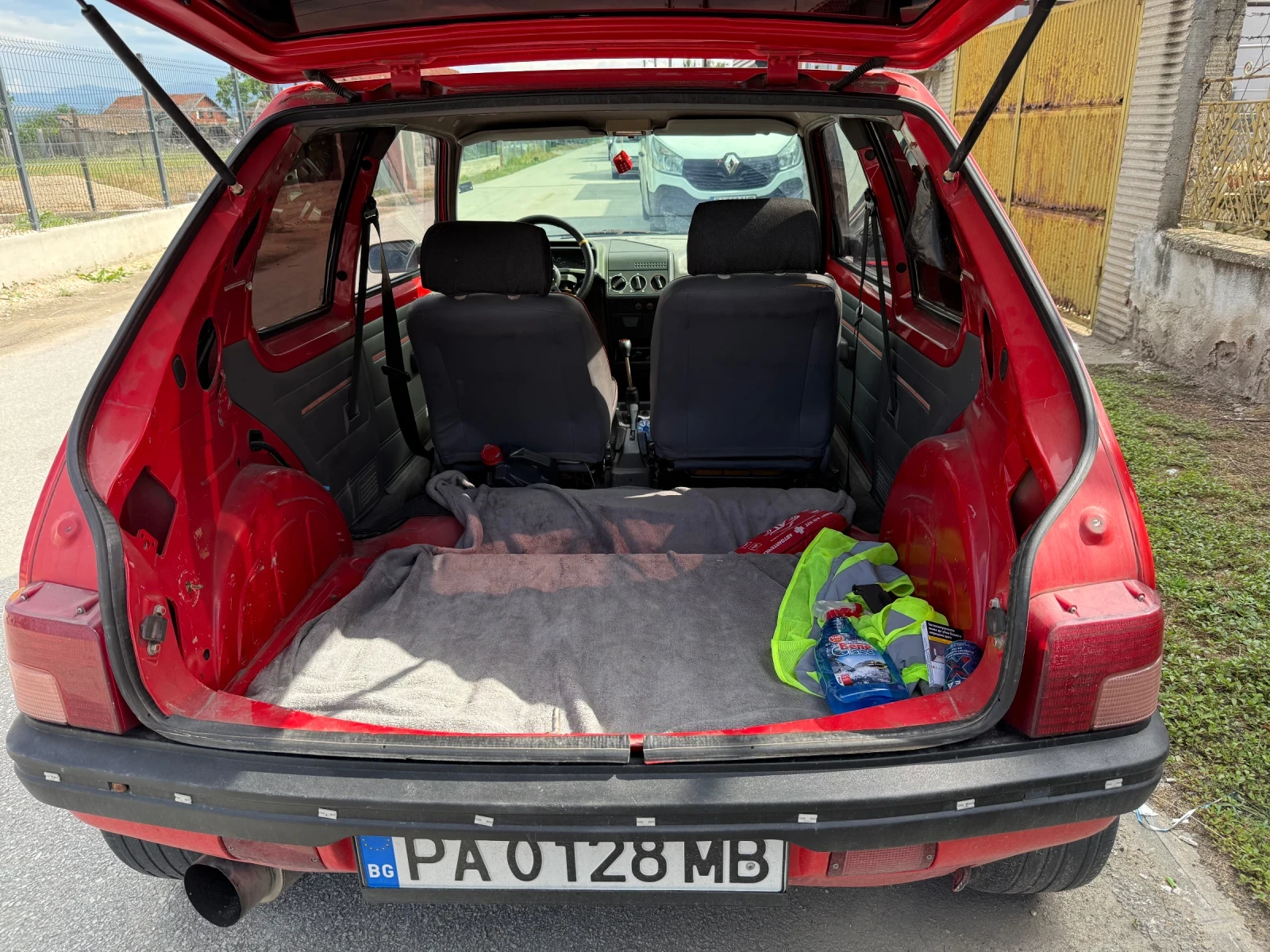 Peugeot 205 Sport 1, 2, снимка 7 - Автомобили и джипове - 54866490