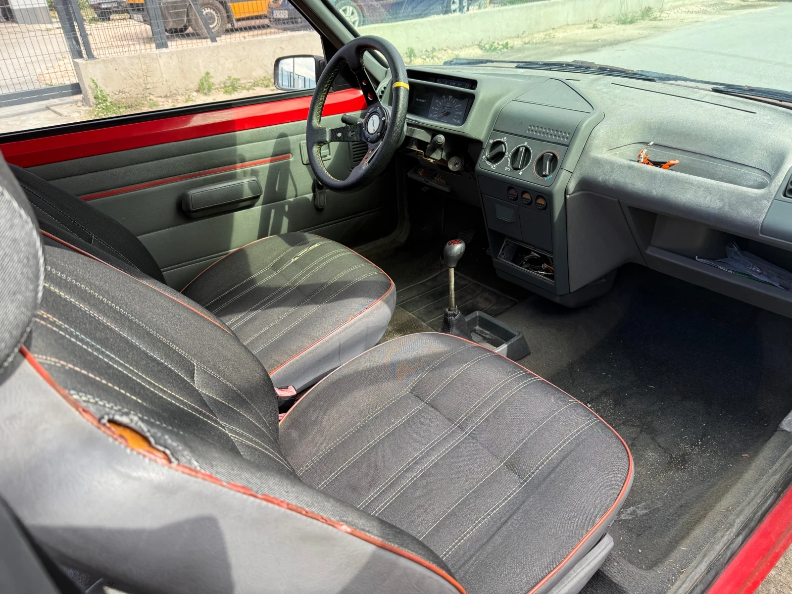 Peugeot 205 Sport 1, 2, снимка 9 - Автомобили и джипове - 54866490