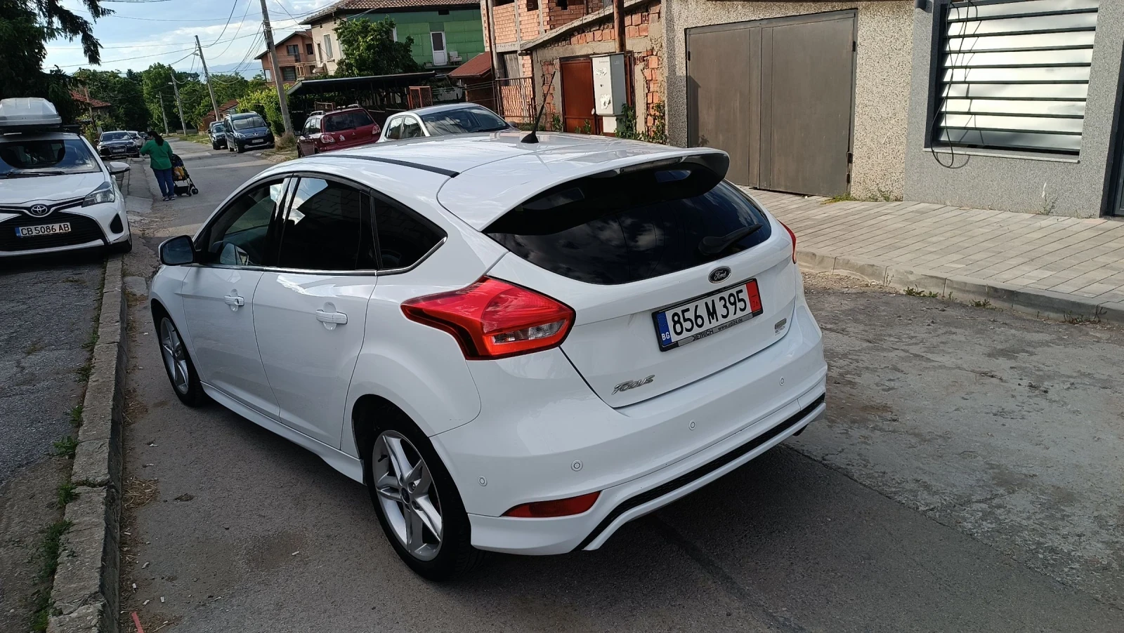 Ford Focus 1.5 в топ състояние навигация , снимка 10 - Автомобили и джипове - 54976142