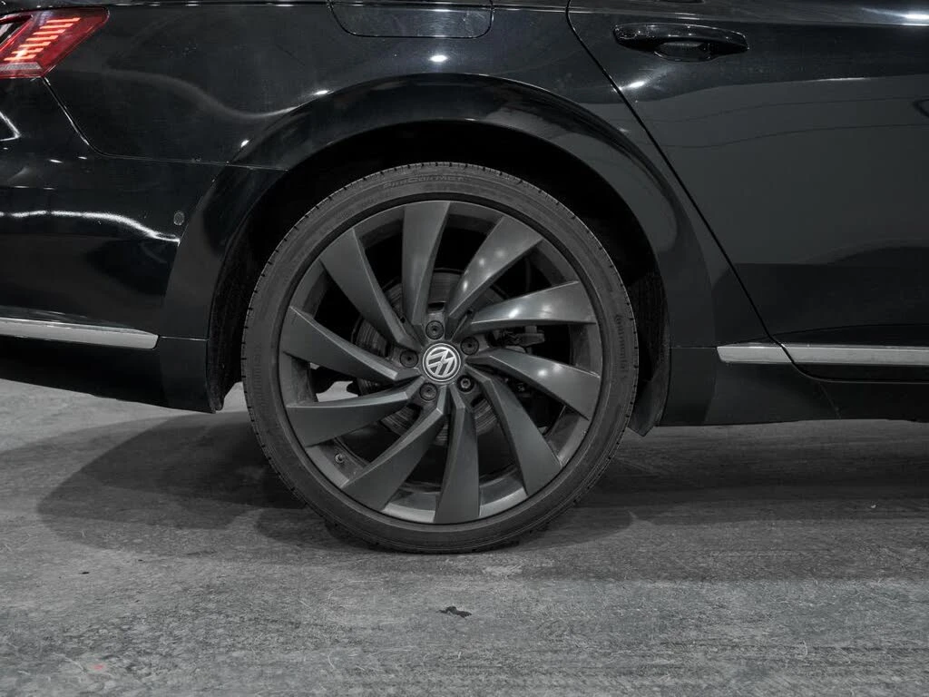 VW Arteon SEL R-Line 4Motion/PANO/360CAM, снимка 8 - Автомобили и джипове - 55123101