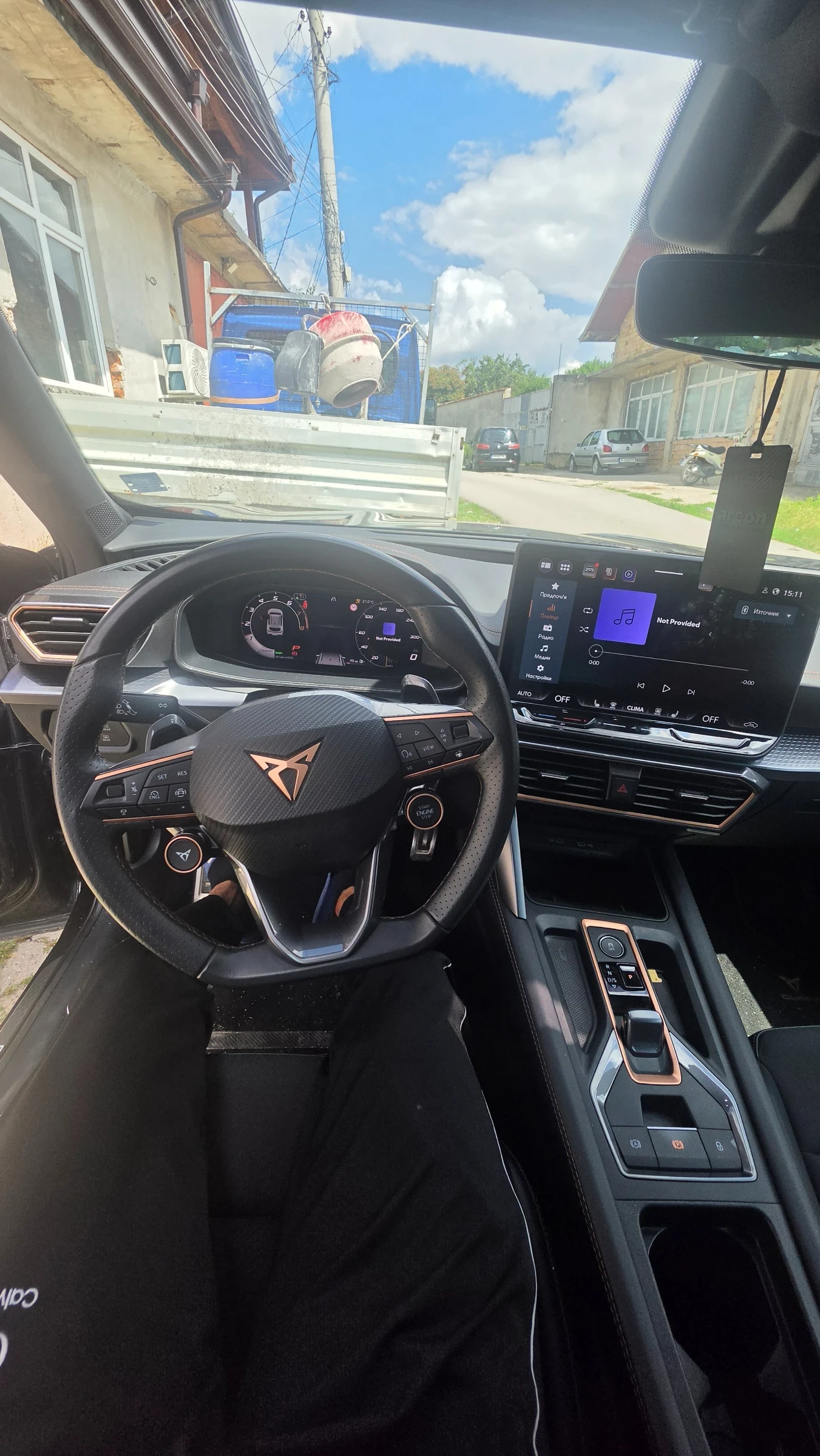 Cupra Formentor 1.5 benzin hibrid, снимка 12 - Автомобили и джипове - 55402860