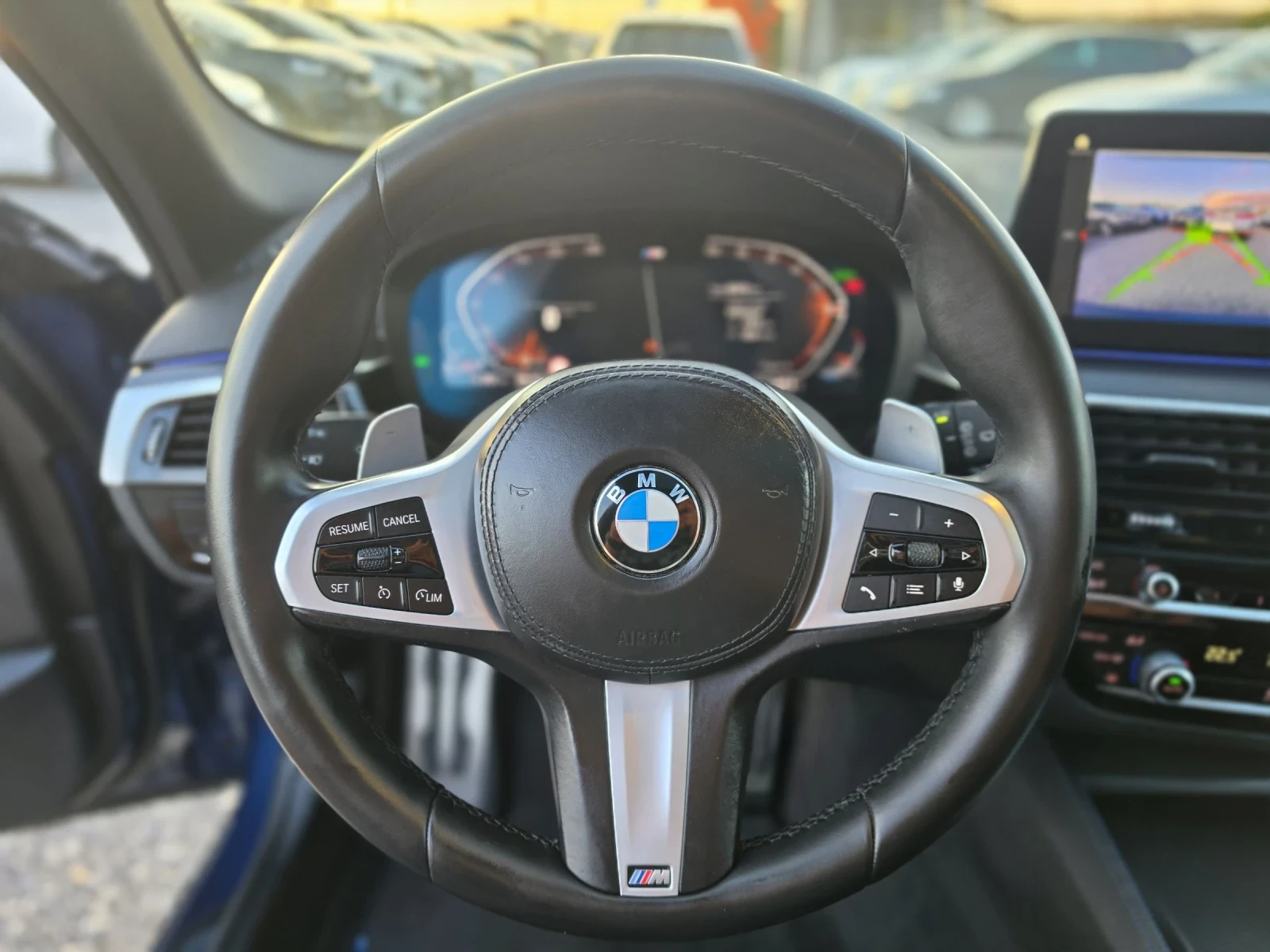 BMW 530 xDrive Touring /M packet / Mild Hybrid / 286 k, снимка 14 - Автомобили и джипове - 55411310
