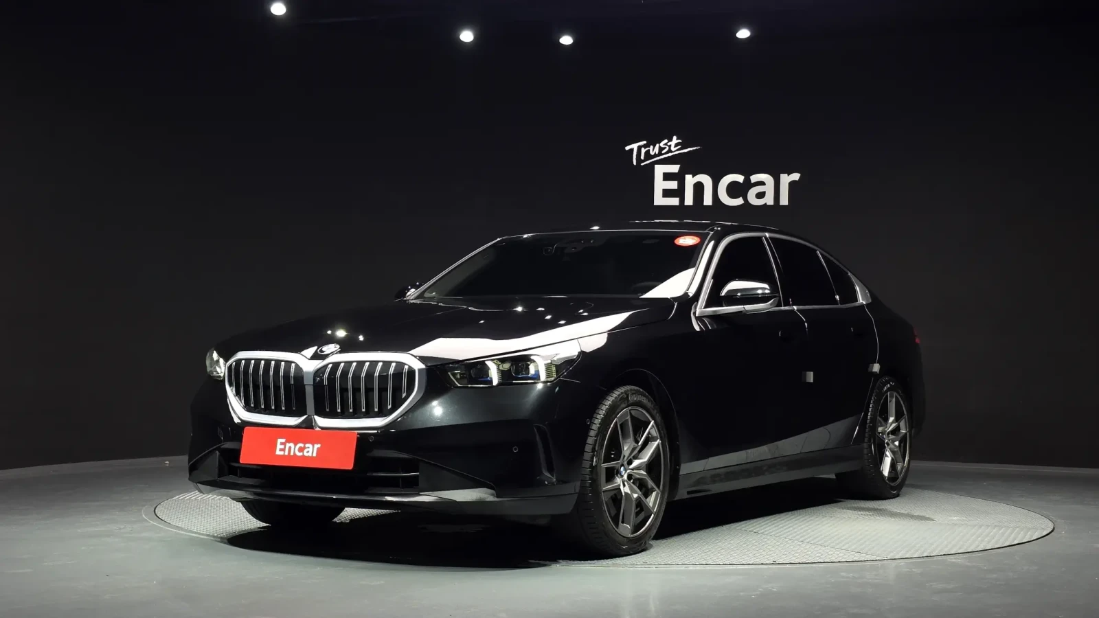 BMW 530 XDRIVE M SPORT| HARMAN| ����| HUD| ����� | Mobile.bg � ����������� 1
