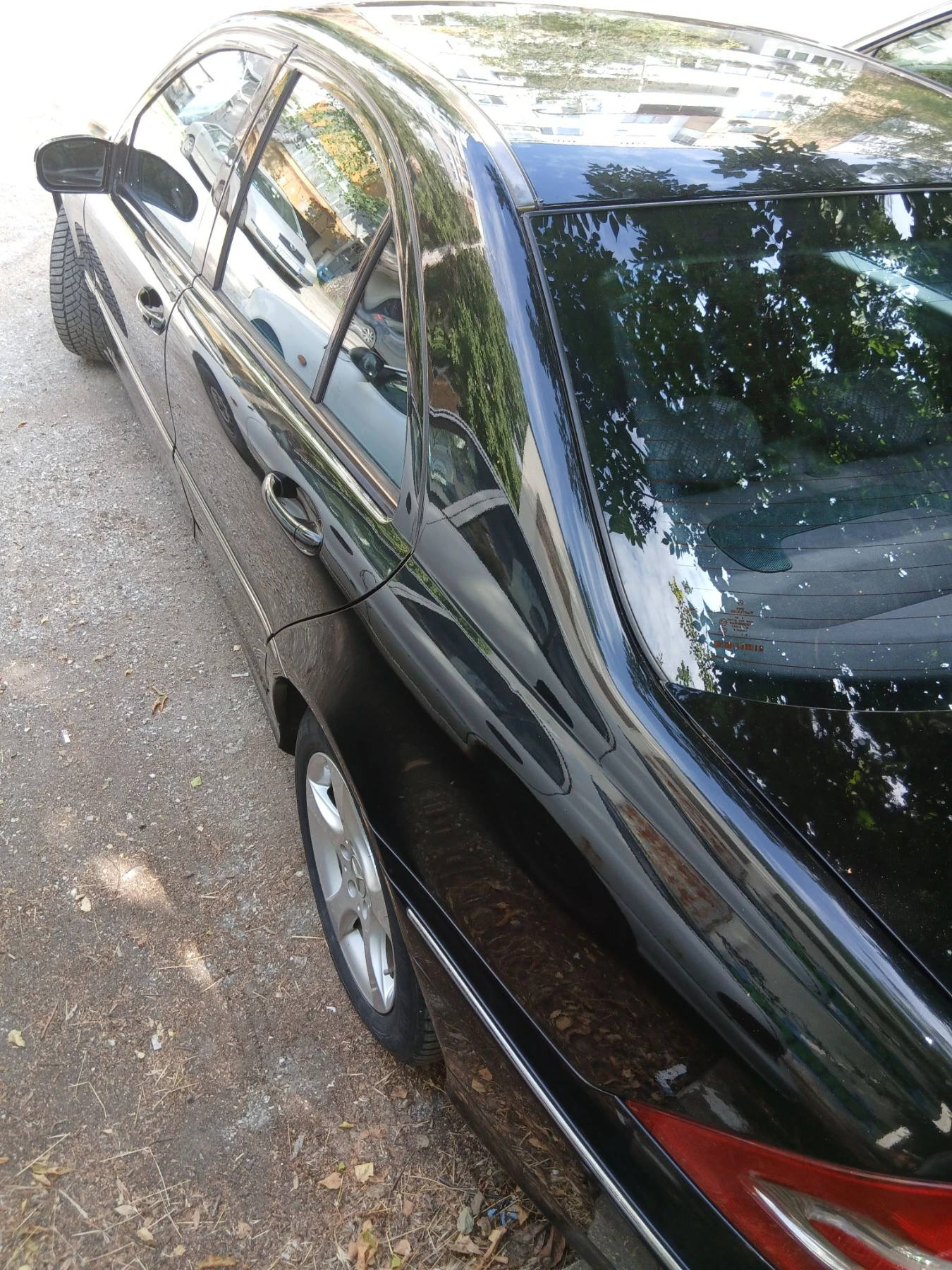 Mercedes-Benz C 270 Avantgarde, снимка 4 - Автомобили и джипове - 56124269
