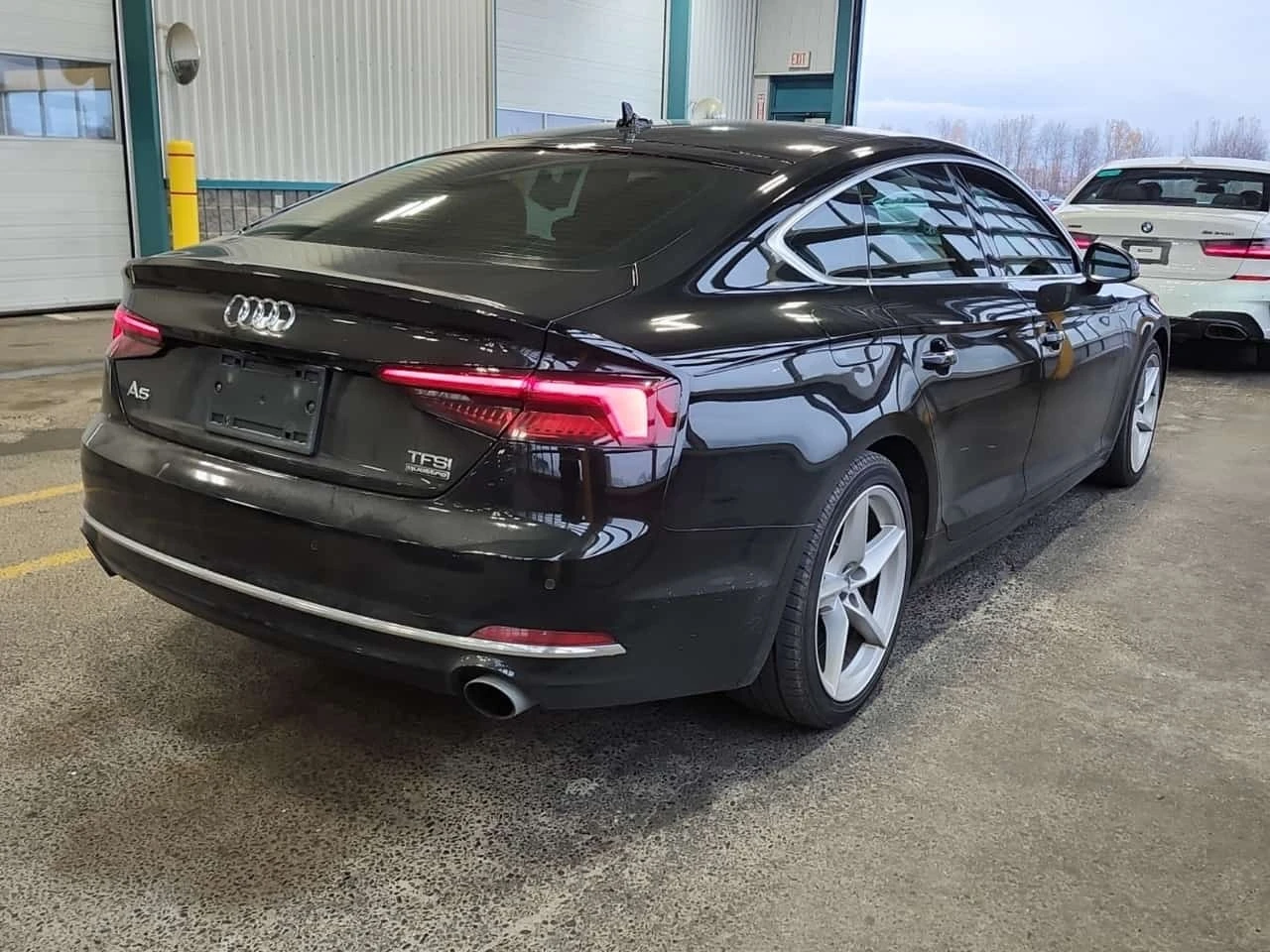Audi A5 * 2.0 Tfsi Quattro S Tronic Komfort * CARFAX *  | Mobile.bg � ����������� 4