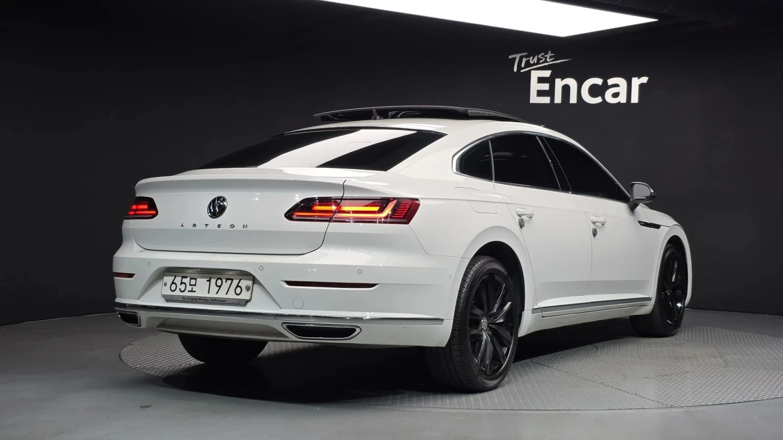 VW Arteon, снимка 2 - Автомобили и джипове - 56689695