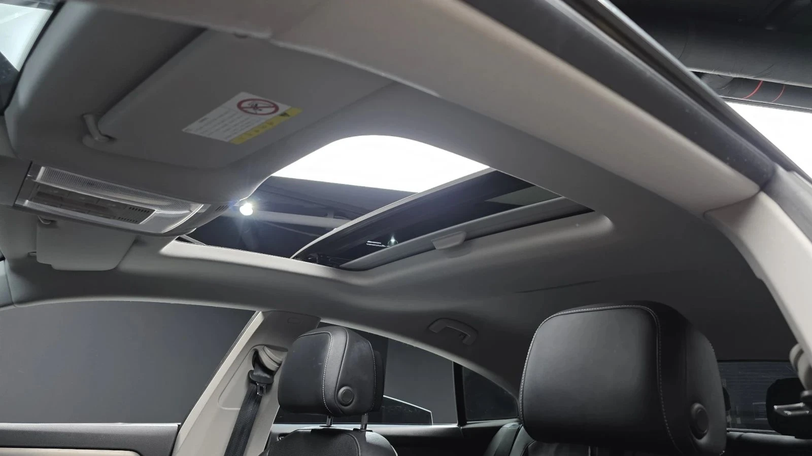 VW Arteon, снимка 16 - Автомобили и джипове - 56689695