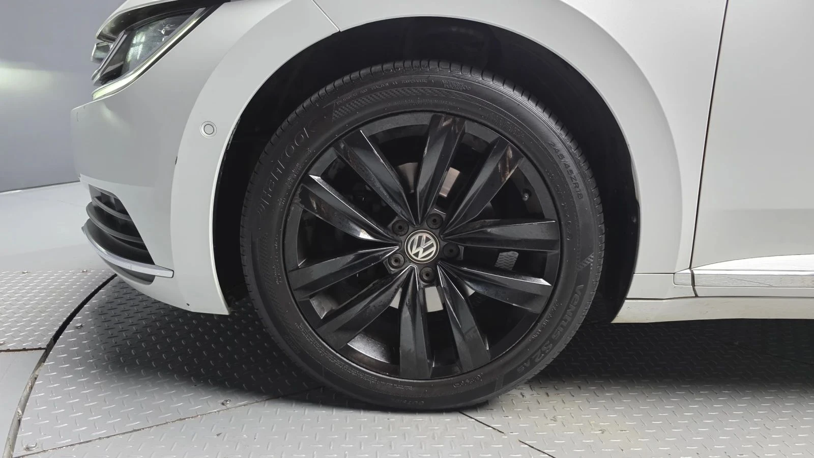 VW Arteon, снимка 5 - Автомобили и джипове - 56689695