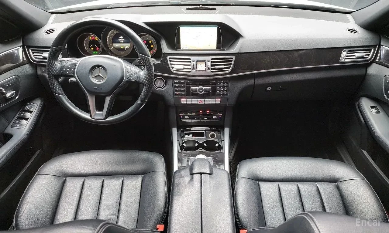 Mercedes-Benz E 250, снимка 10 - Автомобили и джипове - 56714888