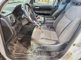 Toyota Tundra 5.7l Sr5, снимка 7