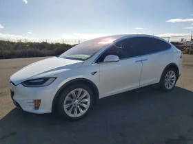 ����� �� �������� �� Tesla Model X