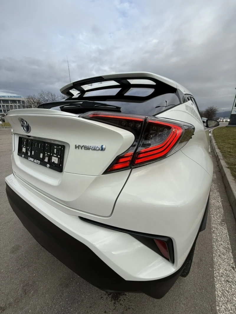 Toyota C-HR HYBRID 1.8  93000, снимка 15 - Автомобили и джипове - 53471324