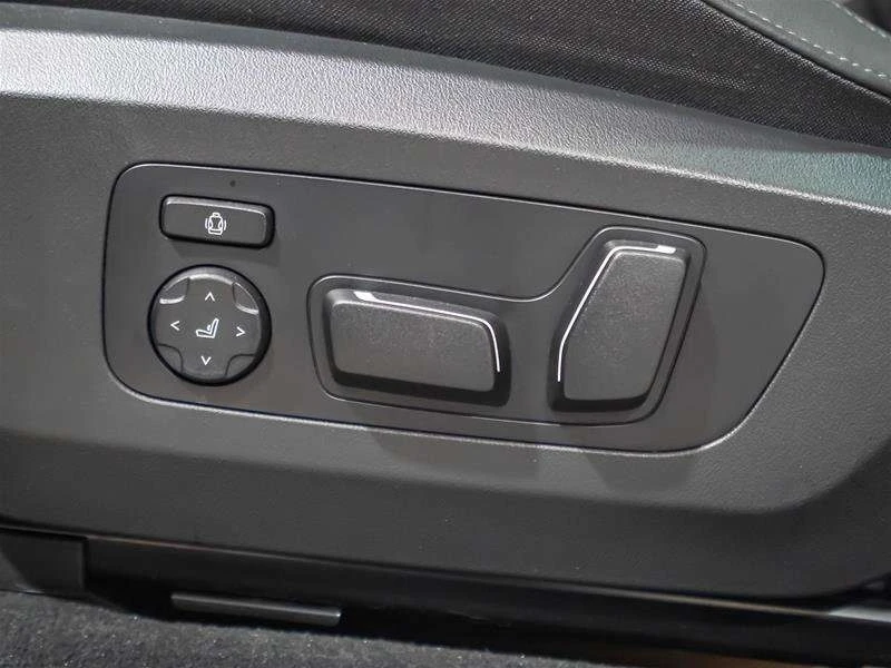 BMW X3 * M50 * CARFAX * ЦЕНА ДО БГ, снимка 8 - Автомобили и джипове - 53124399