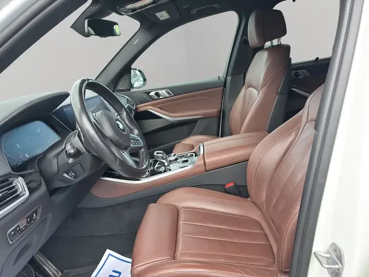 BMW X5 M SPORT/АDAPTIVE SUSPENSION/SWAROVSKI/KEYLESS, снимка 7 - Автомобили и джипове - 54348521